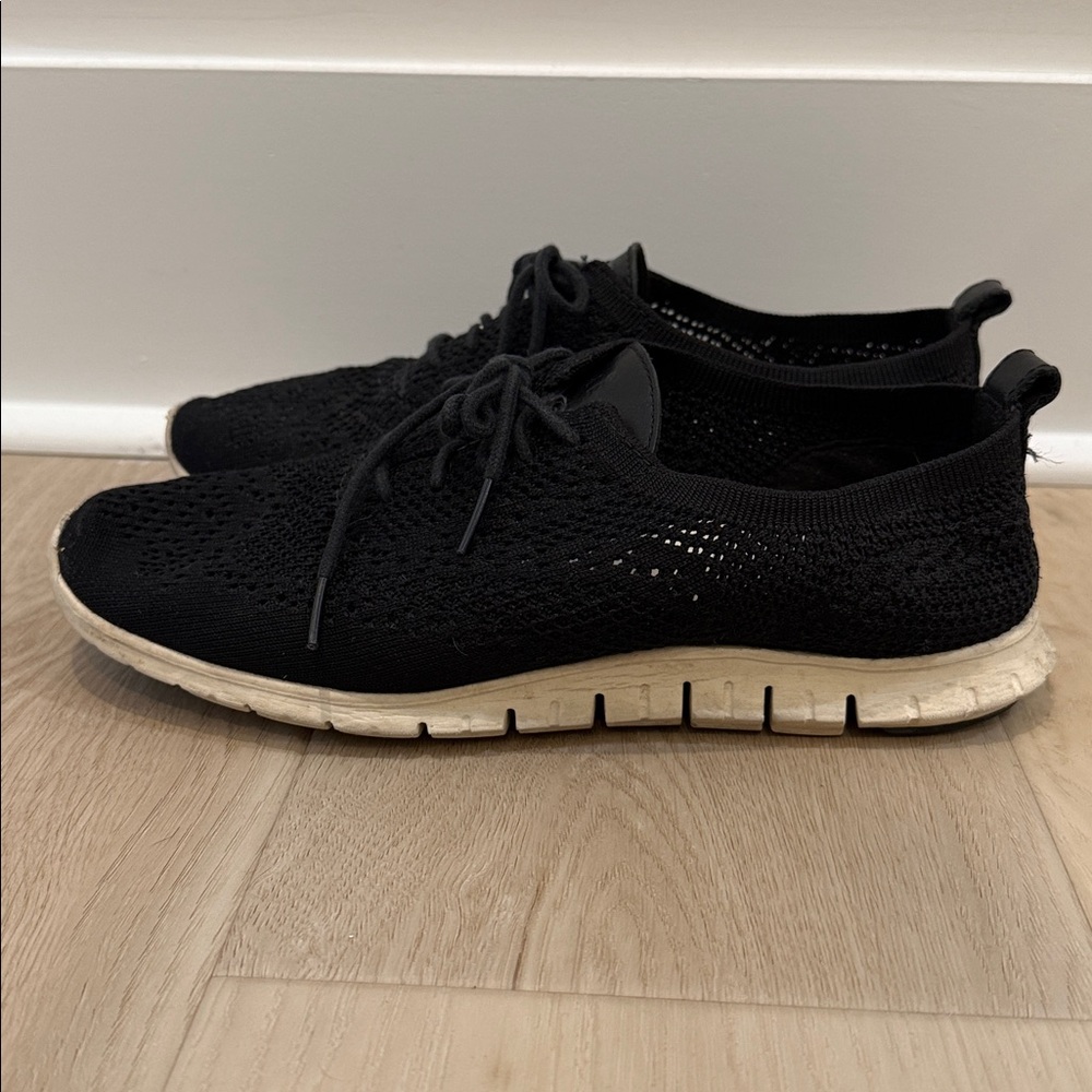 Cole Haan Black Zerogrand Knit Sneakers size 9